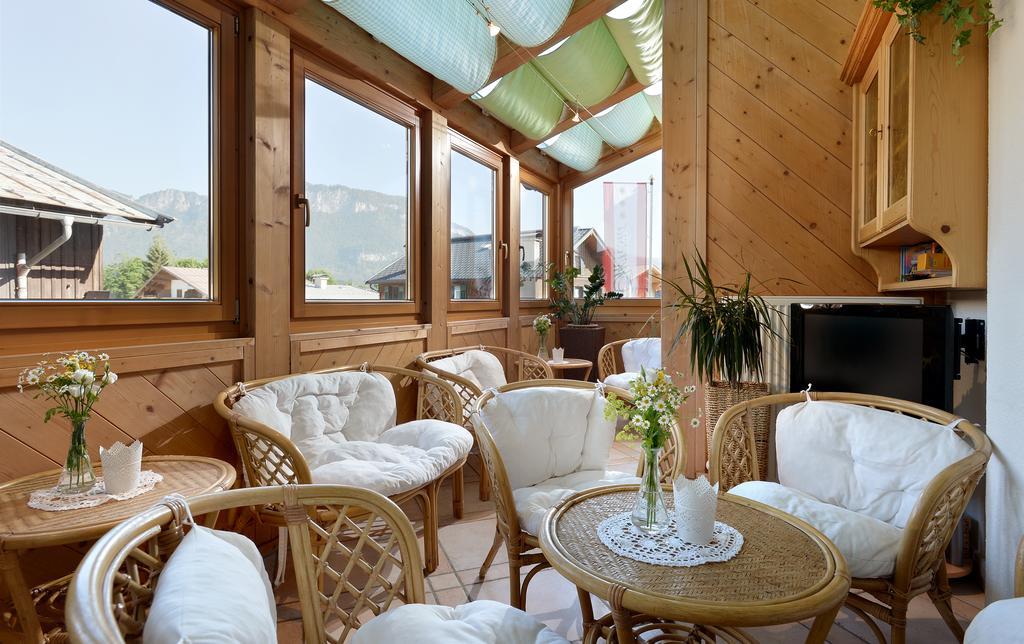 Hotel Theresia Garni Sankt Johann in Tirol Dış mekan fotoğraf
