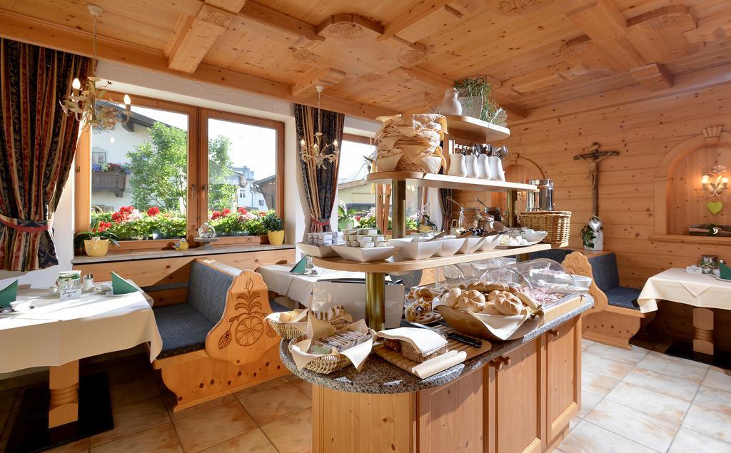 Hotel Theresia Garni Sankt Johann in Tirol Dış mekan fotoğraf